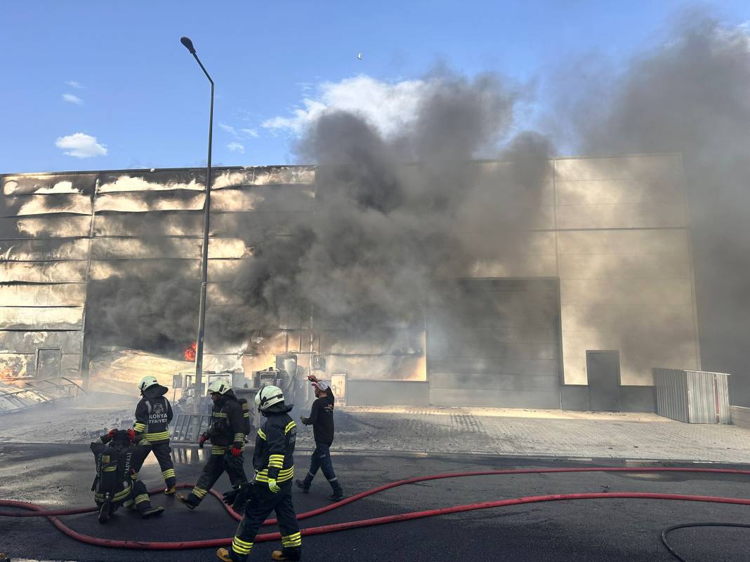 Konya’da 2 fabrika yanmıştı! Görüntüler ortaya çıktı 7